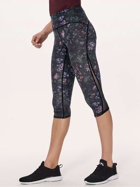 Lululemon floral print cropped leggings